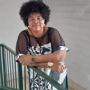 badante seria,affidabile,disponibile e puntuale al lavoro