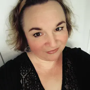 Ménage et repassage, aide sérieuse et aimant son métier 