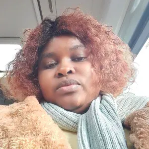 Expérience dans le domaine du technicienne de surface 