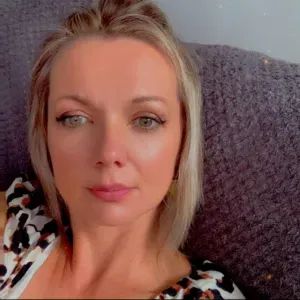 Femme de ménage rigoureuse et responsable 