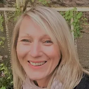 Garde d'enfants expériences riches et longues