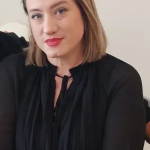 niñera en Zaragoza con experiencia