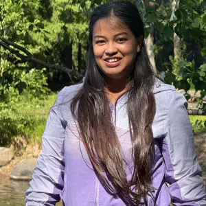 Student Babysitter with 3 Years Childcare Experience.