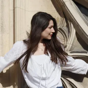 Baby sitter expérimentée à Paris
