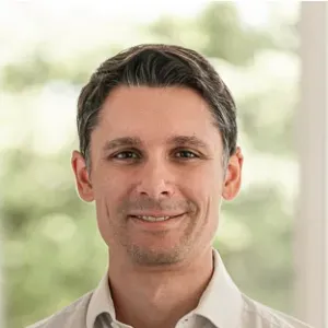 Cherche nounou plein temps à Paris 18e