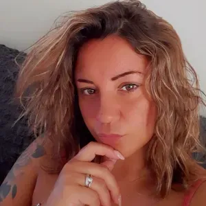 Addetta alle pulizie Brindisi