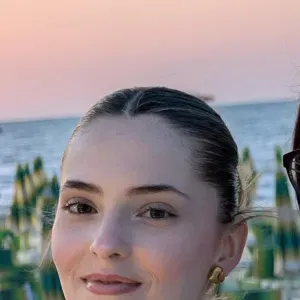 Babysitter disponibile a Chiaravalle (AN)