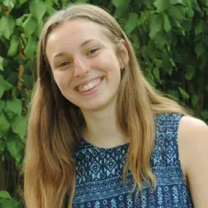 Baby-sitter occasionnelle au Mans !