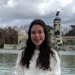 Babysitter responsável em Leiria 