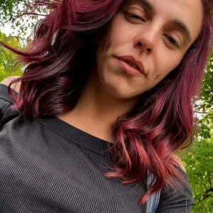 Femme de ménages polyvalente et concsieuse 