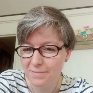 Stéphanie Agent d'entretien depuis plus de 15 ans 