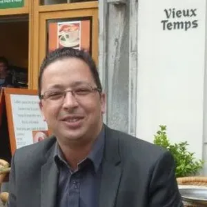 Offre d'emploi pour un(e) aide ménagère à La Garenne-C...