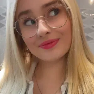 Je suis à la recherche de baby sitting dans le 77 