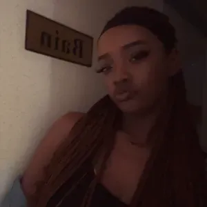 Baby-sitter débutante à lhay les roses