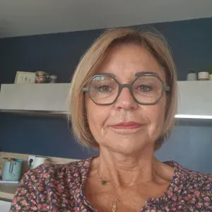 Garde d enfants au domicile des parents