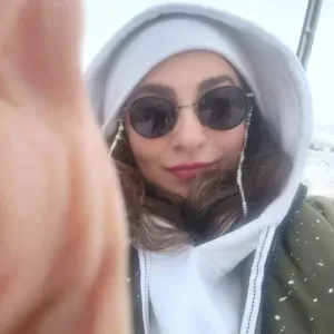 babysitter who cares about children's happiness