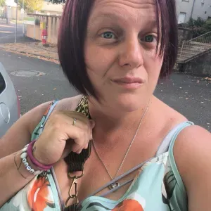 Femme de ménage a Antully ....