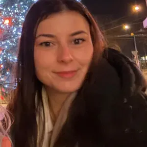 Baby-sitter occasionnel Genève/ femme de ménage 