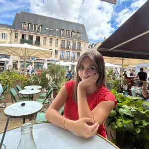 Baby-sitter et étudiante à Annecy