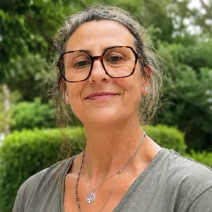 Auxiliaire de vie expérimentée – aide à domicile