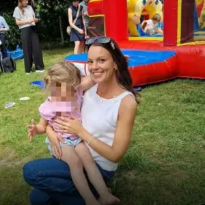 Baby-sittrice expérimentée et passionnée