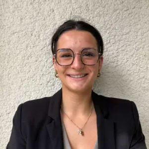 Babysitter sérieuse et diplômé du BAFA 