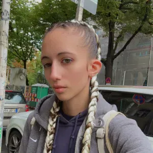 Haushaltshilfe mit Medizinischer Ausbildung 