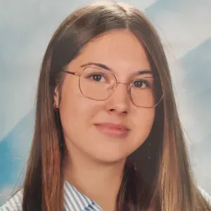 Baby-sitter à Lille, disponible soirs, week-ends et vacances