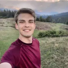 Laureando offre ripetizioni di matematica, fisica, chimica