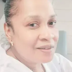 Femme de ménage responsable à Paris