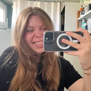 Baby-sitter étudiante vers Cergy !