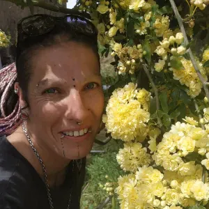 Femme de ménage disponible pour votre entretien