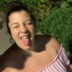 Baby-sitter expérimentée dans l'Oise 