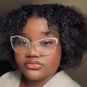 Babysitter com experiência no estrangeiro 