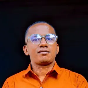 Aide ménagère, agent de nettoyage ou jardinage 