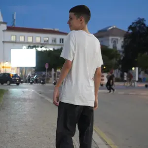 Babysitter amador em Faro e arredores