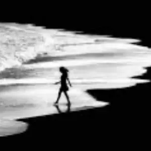 Femme de ménage sérieuse à Paris