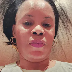 Aide à domicile toilette repas.course.aussi