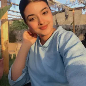 Auxiliaire de vie sérieuse pour vos aînés à Paris