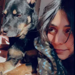 Pet sitter a lyon pour promenade et garde chez moi. 