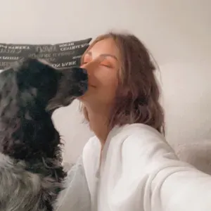 Pet-Sitter attentionnée pour vos chiens et chats 