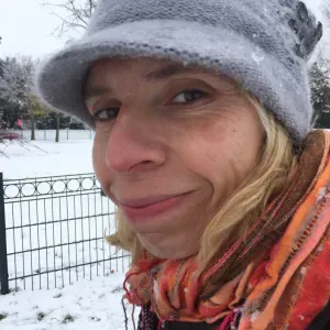 nounou expérimentée et disponible