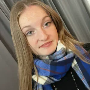 Baby-sitter expérimentée à nantes 