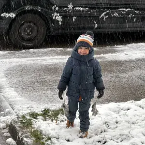 Je cherche un baby-sitter les mercredis 