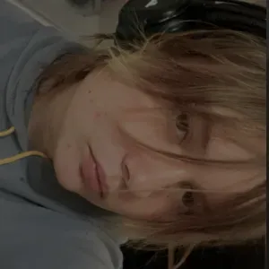 Femme de manage disponible de façon flexible à Rennes