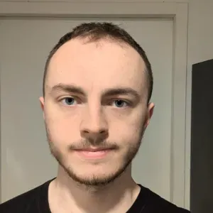 Comme un grand frère pour vos petits cet été !