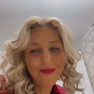 Aide à domicile– Sérieuse et appliquée pour vous accompagner