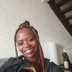 Femme de ménage sérieuse et discrète