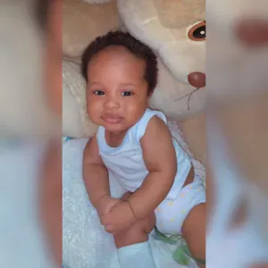 Baby-sitter expérimenté à Bruxelles 