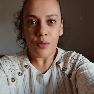 Baby-sitter expérimentée à Cosne-sur-Loire 